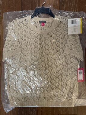 Vince Camuto Cream Open-Knit Short Sleeve Crop Top